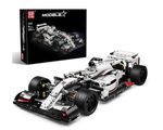 Конструктор "Гоночный автомобиль Formula one F1" (1235 деталей)