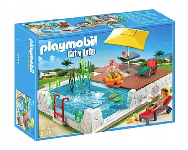 Терасса с бассейном