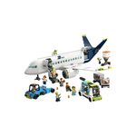 Конструктор "Пассажирский самолёт" (913 деталей)