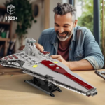 Конструктор Атакующий крейсер Республики (1320 Деталей)