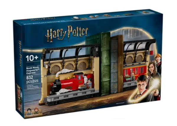 Конструктор Книжный уголок: Хогвартс Экспресс (832 детали)